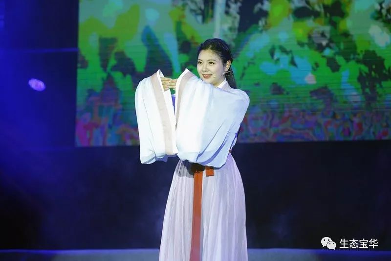 庆祝改革开放40周年文艺晚会歌曲,改革开放40周年演出强军战歌