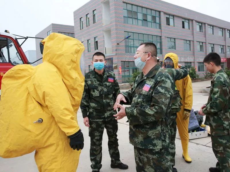 液化气储罐泄漏抢险,危化品运输车泄漏防火队紧急救援