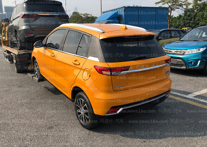 重磅新车抢先看！2018年广州车展展前探馆大合集