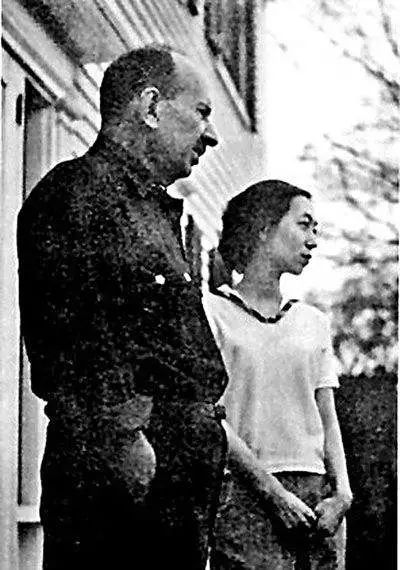 到达女人心里的路是通过哪里,到达女人心里最近的道路是什么