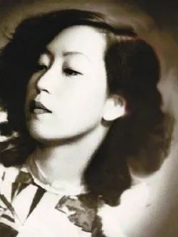 到达女人心里的路是通过哪里,到达女人心里最近的道路是什么