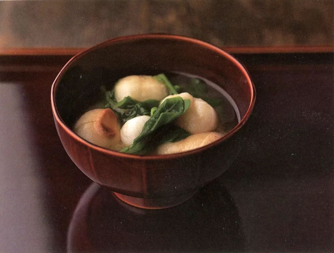 一只小小的碗,一个小小的碗