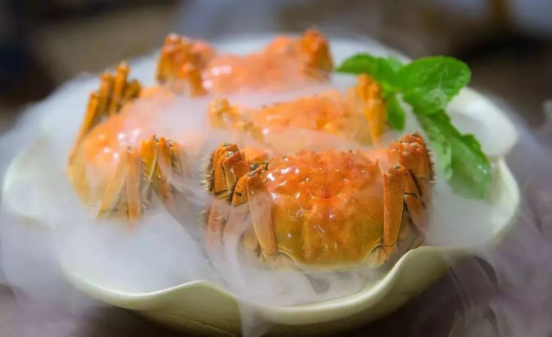 涨姿势丨煮大闸蟹的时候不要盖锅盖！最佳吃蟹季节从12月开始……这些你都知道吗？