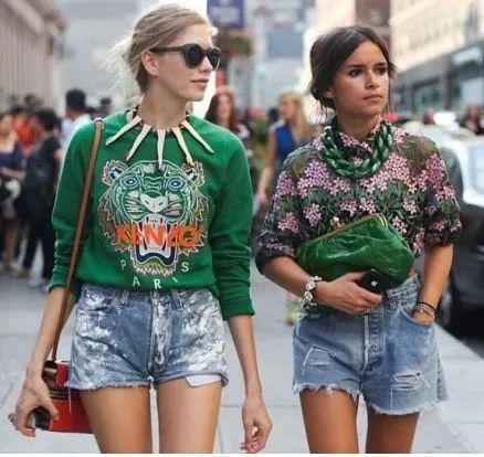 唐嫣burberry,黑五苹果折扣