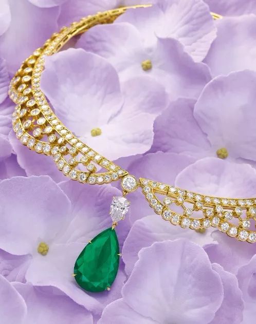 瑰丽彩宝,瑰丽珠宝及翡翠首饰春拍