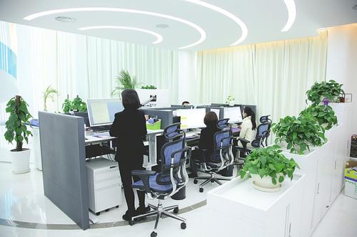 百圆裤业：从做裤子到跨境电商的跨越