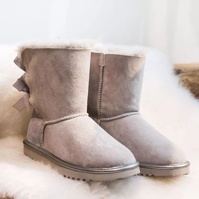 雪地靴到底要不要买,千万不能跟风买厚跟雪地靴