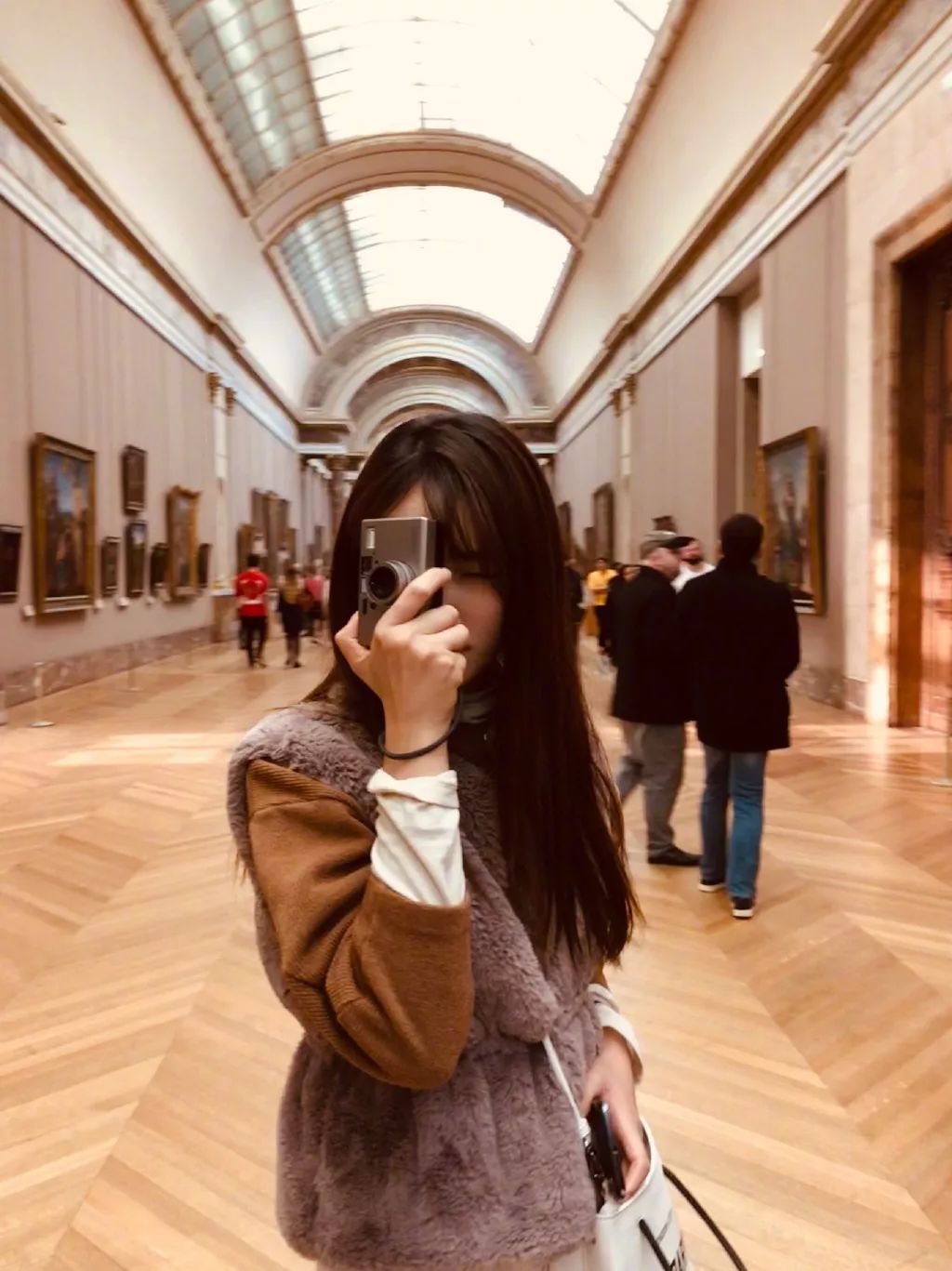 沈梦辰卖芭比粉包,沈梦辰卖杜海涛送的包