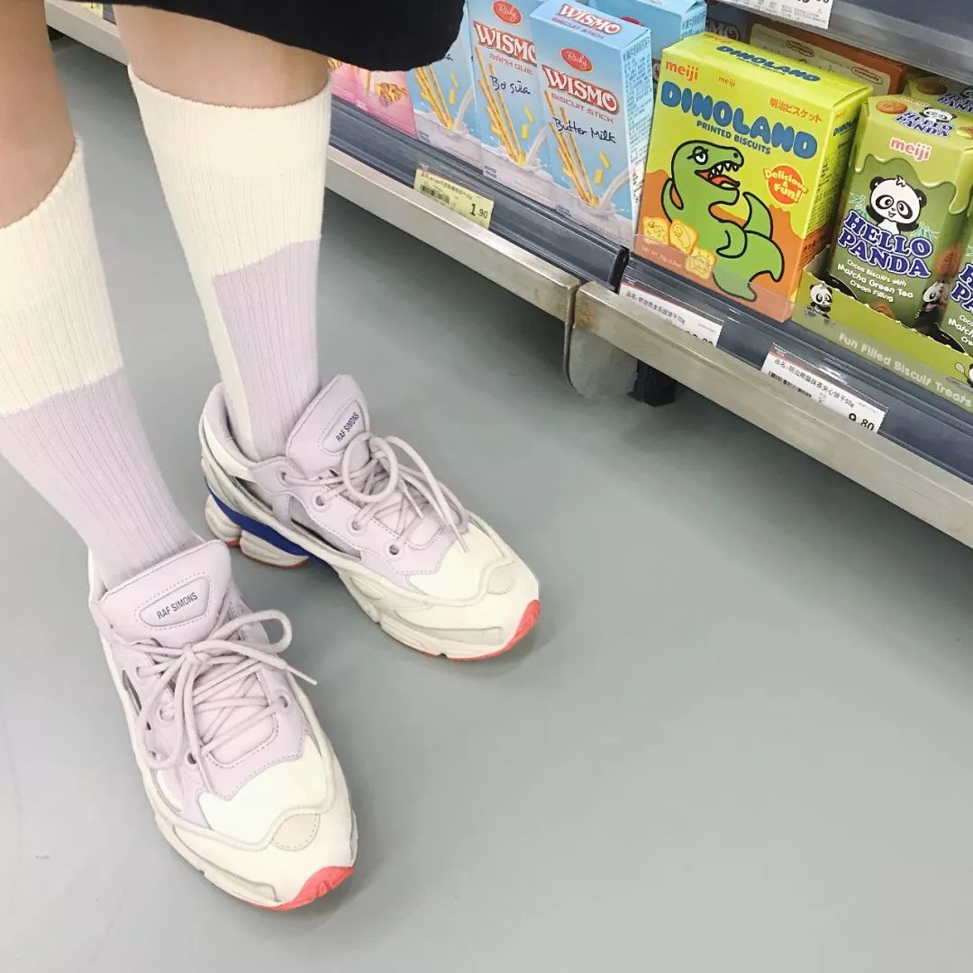 每周鞋市｜AirJordan1“UnionLA”势头强劲，一举挤进“万元俱乐部”！整体鞋市显现上升趋势！