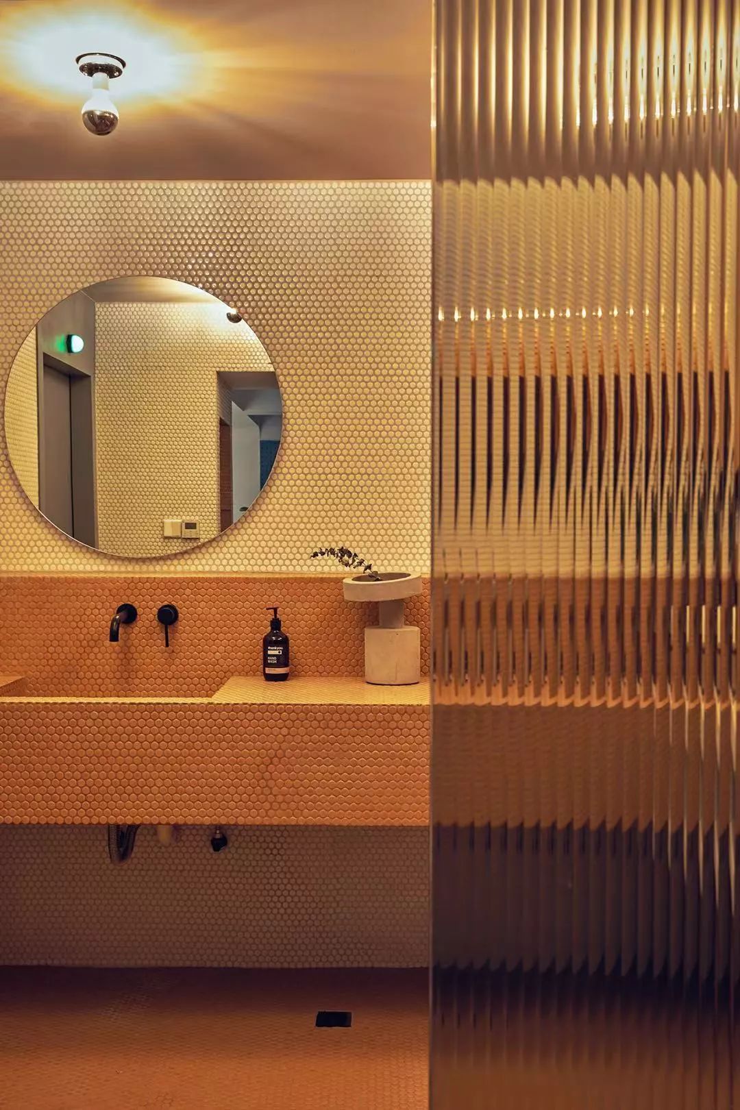 进公寓买设计品，到邮局逛百货店，这三家潮铺我真的摸不透