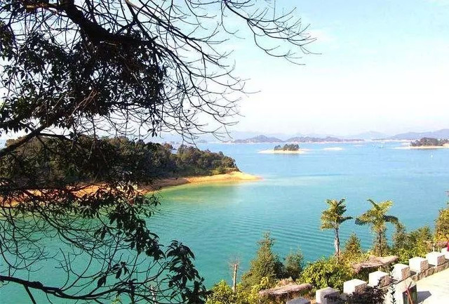 东莞2天一夜自驾游适合去哪玩,东莞出发南疆三飞八日旅游