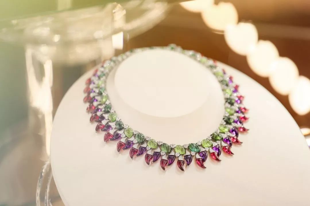 它是曾经的珠宝圈杨超越！碧玺如今凉凉了？