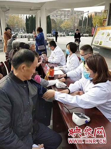 助力“*党**晖温暖，城市解困”永城市人民医院在行动