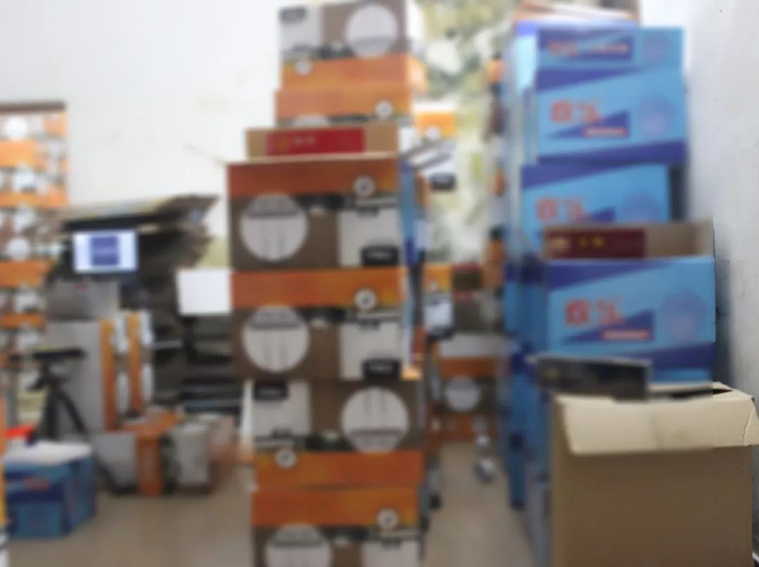 假烟生产窝点,制售假烟团伙横跨三省作案