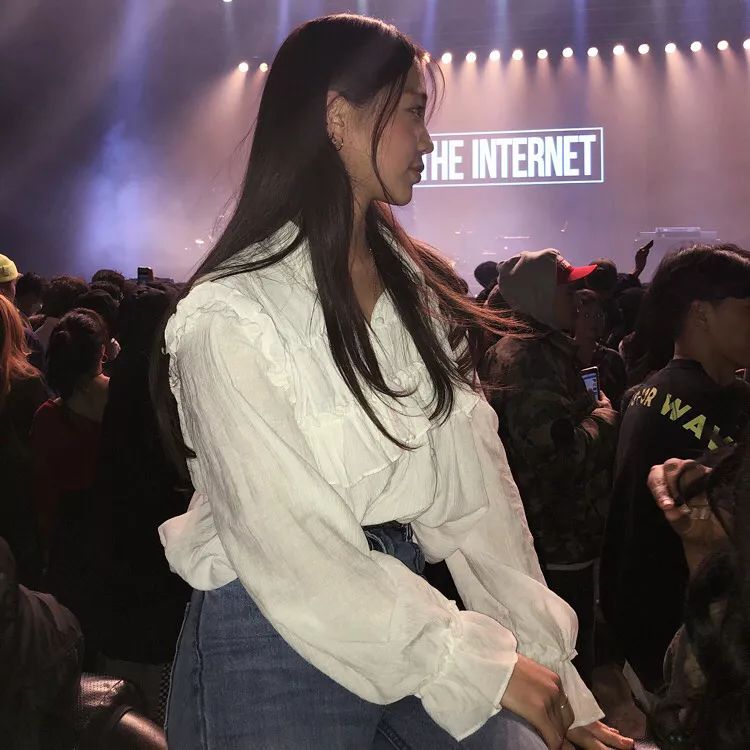 什么？！身高不够165CM的“厌世脸”也能当模特，韩国草根博主Mulbada用她的超高衣品做到了！