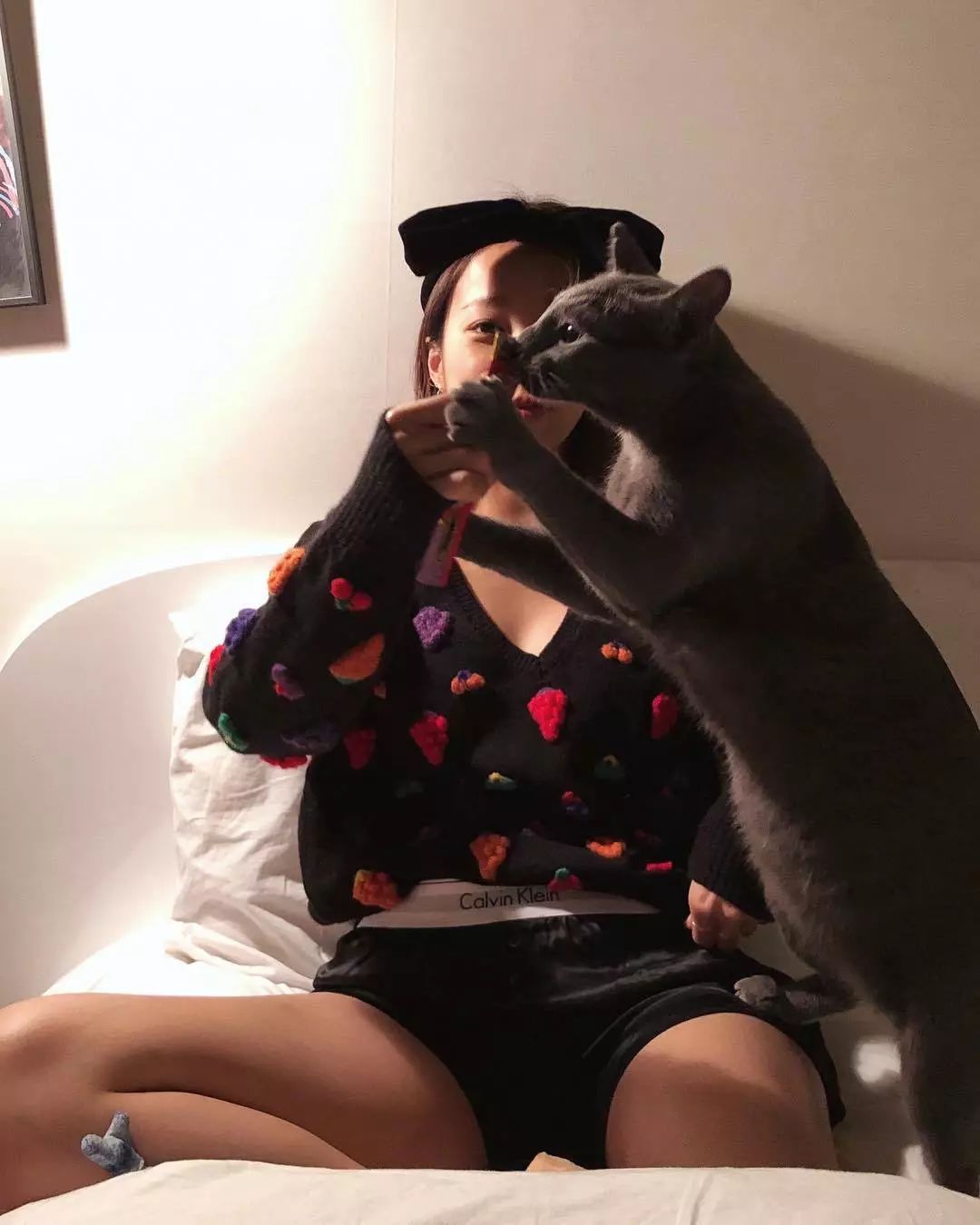 什么？！身高不够165CM的“厌世脸”也能当模特，韩国草根博主Mulbada用她的超高衣品做到了！