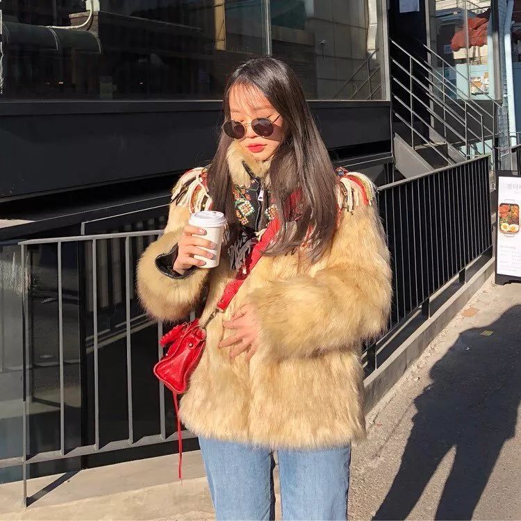 什么？！身高不够165CM的“厌世脸”也能当模特，韩国草根博主Mulbada用她的超高衣品做到了！