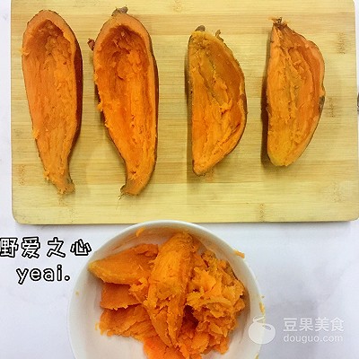 芝士焗红薯的简单做法,甜蜜蜜汁红薯的做法