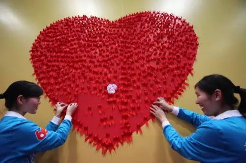 艾滋病防控难点传染源,输血传染艾滋病可以阻断吗