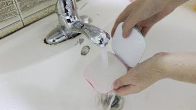 金丝绒衣服沾灰粘毛怎么办,衣服很容易粘毛沾灰