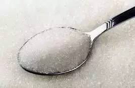 洗冬天的厚衣服怎么洗,衣服又快又简单的教程