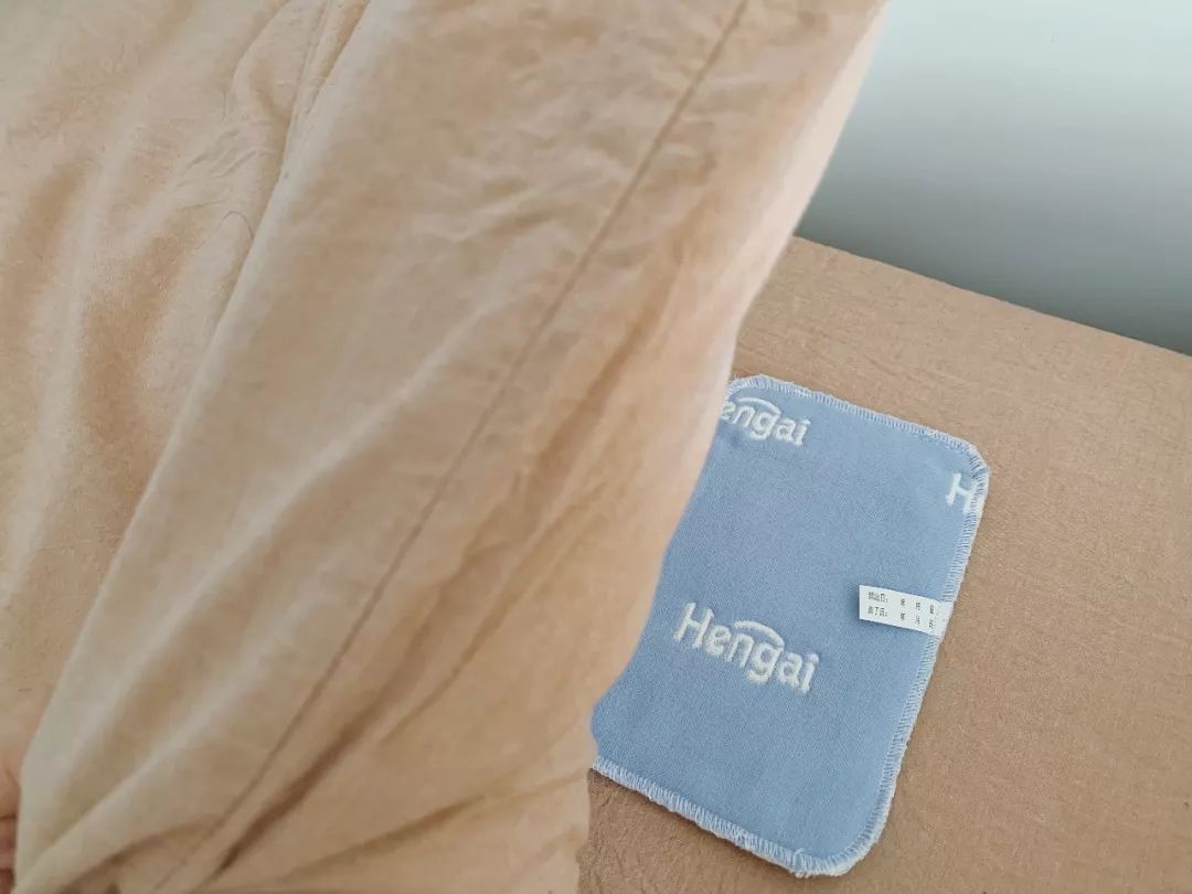 约会的前一天长了个痘,约会之前必长痘