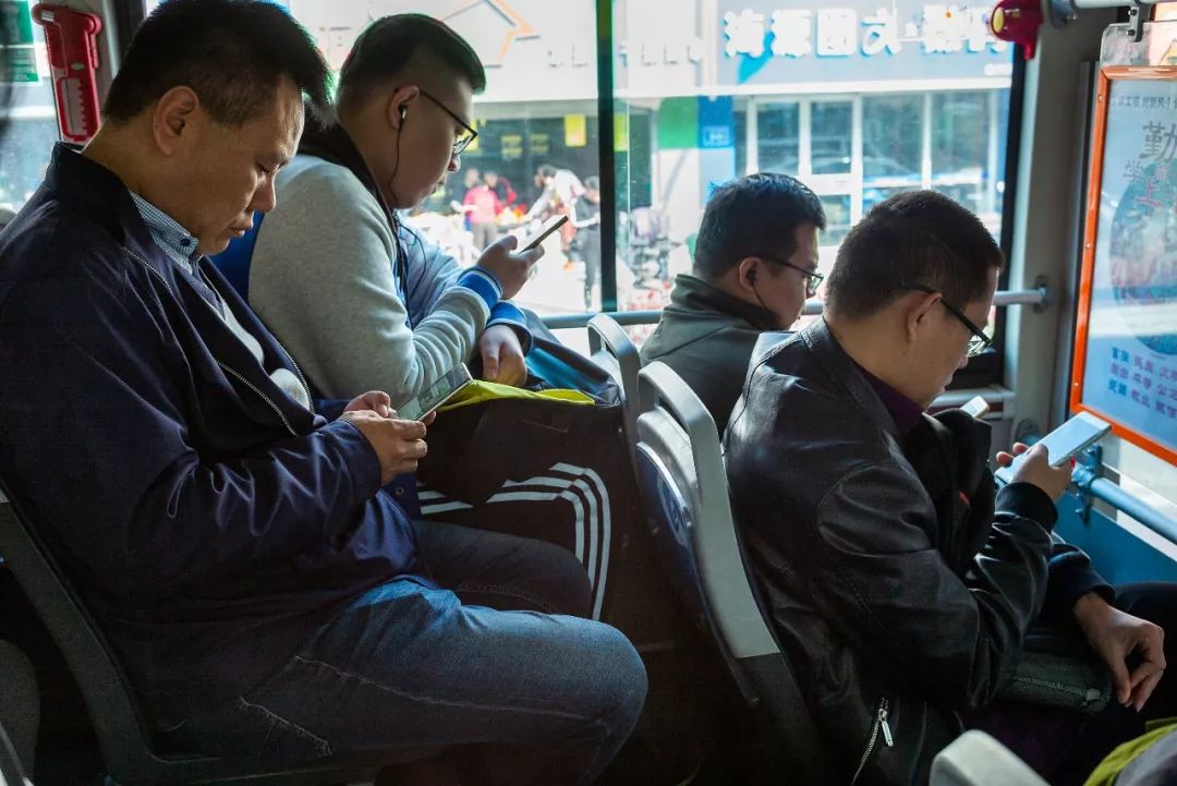 小心！美图秀秀、天天P图等多个APP涉嫌这些问题……你还敢用？