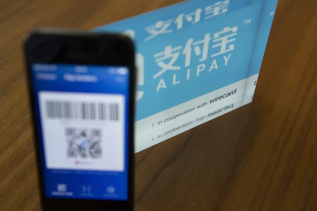 小心！美图秀秀、天天P图等多个APP涉嫌这些问题……你还敢用？