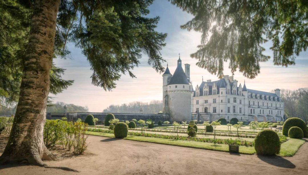 3天100多万，瑰丽推出的旅行计划凭什么这么贵？