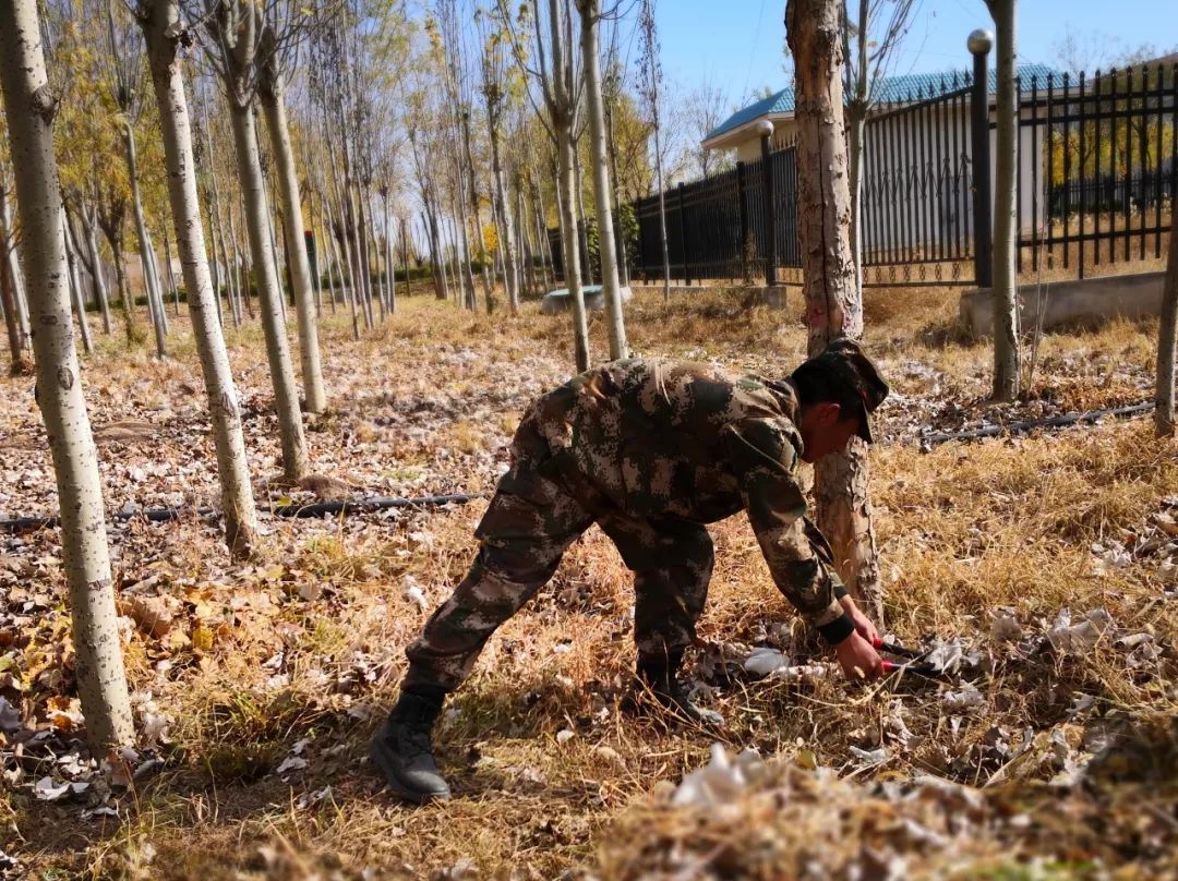 战友熄灯号小视频,熄灯号军旅曲
