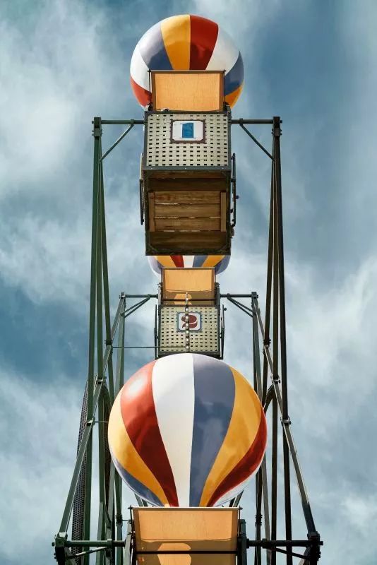 独家开售TIVOLI，顺便送三个人免费去丹麦玩，你要吗？