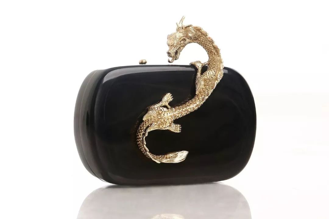 美国富豪都穿什么牌子的衣服,美国富豪都穿什么