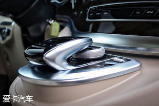 成都车展奔驰v260l尊贵加长版,爱卡汽车评分