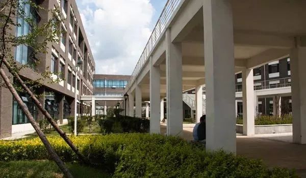 辽宁百年学校,辽宁历史最悠久的学校