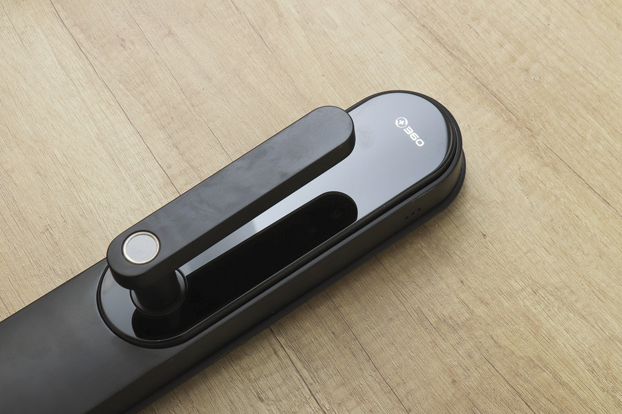 360智能门锁m1青春版,不带钥匙孔的智能锁