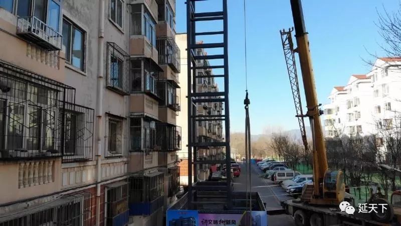 生活区电梯外挂电梯,老小区加装外挂电梯