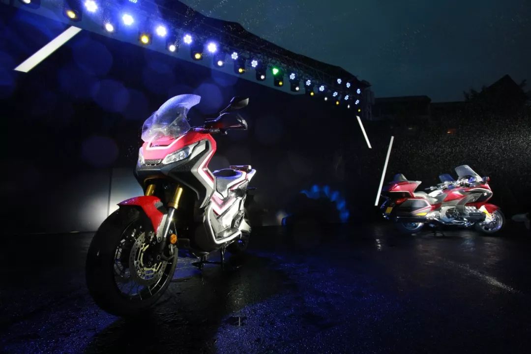 全新本田金翼有几款车型,本田新款大金翼