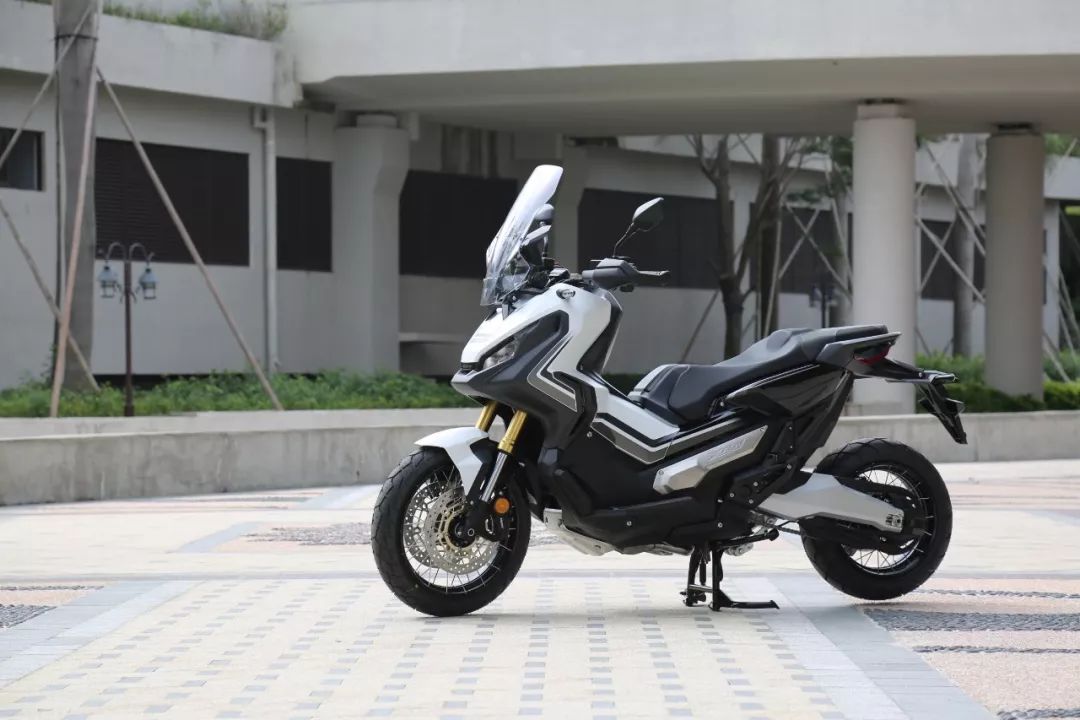 全新本田金翼有几款车型,本田新款大金翼