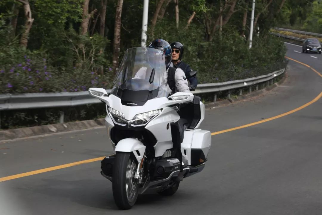 全新本田金翼有几款车型,本田新款大金翼