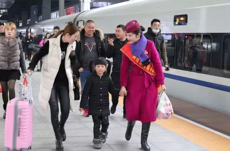 大家抢春运火车票有什么诀窍吗,春运开始抢票时间