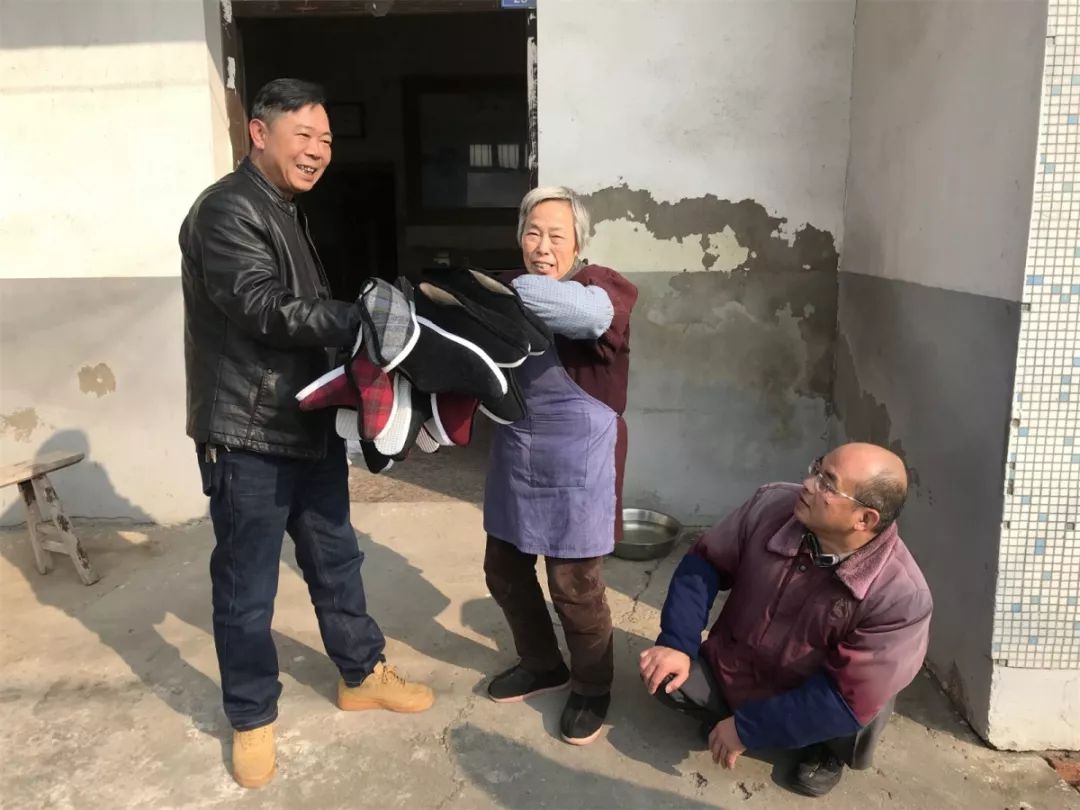 除了萝卜干，还有老棉鞋！新闸出品，暖脚又暖心