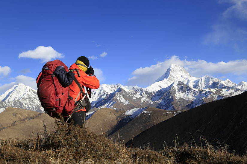 藏地秘境，贡嘎雪山之冷噶措自驾*行游**迹