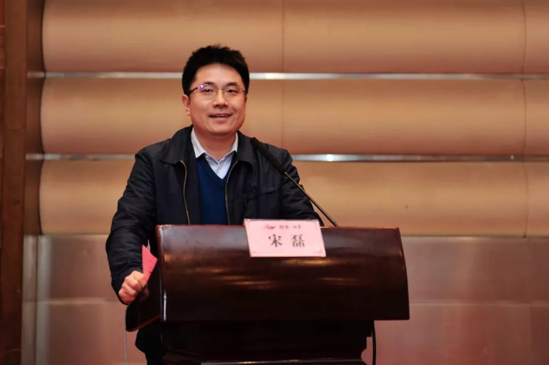 实现跨越式发展的新思路,实现跨越式发展关键靠创新的依据