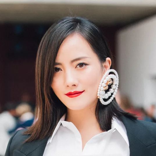 让男生对你爱不释手,让男人爱不释手