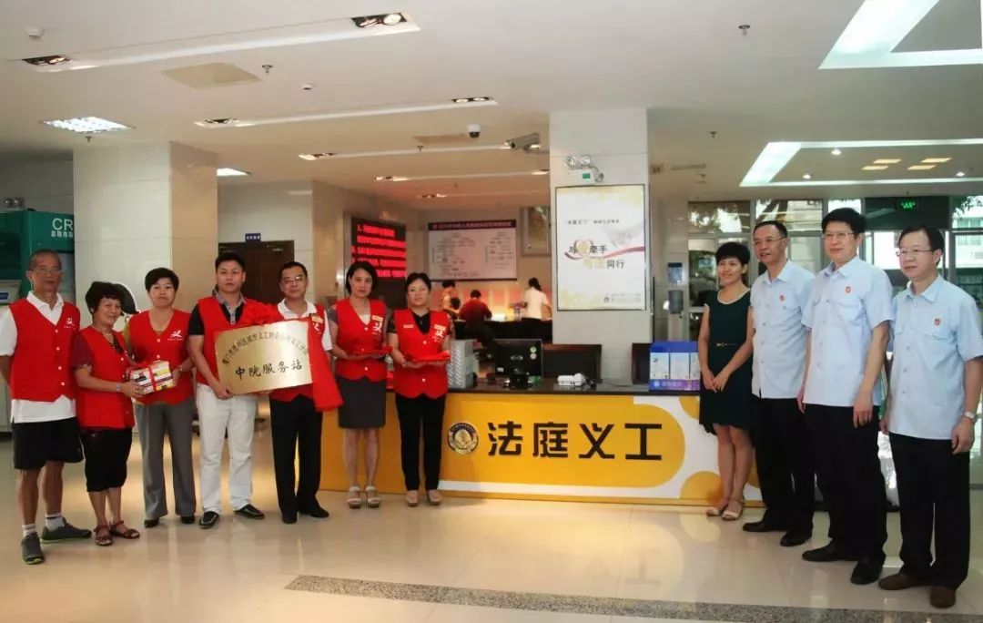 改革开放40年的回顾与展望勋章,改革开放40周年风雨兼程