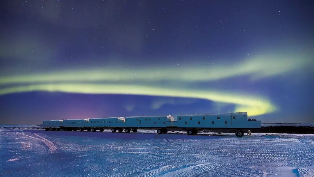极光是上帝送给秋波吗,极光是上帝的烟火