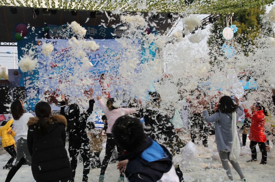 好玩的枕头大战,最好玩的枕头大战