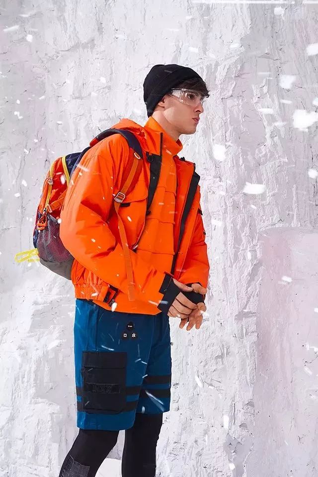 波司登小雀斑,小雀斑撞波司登