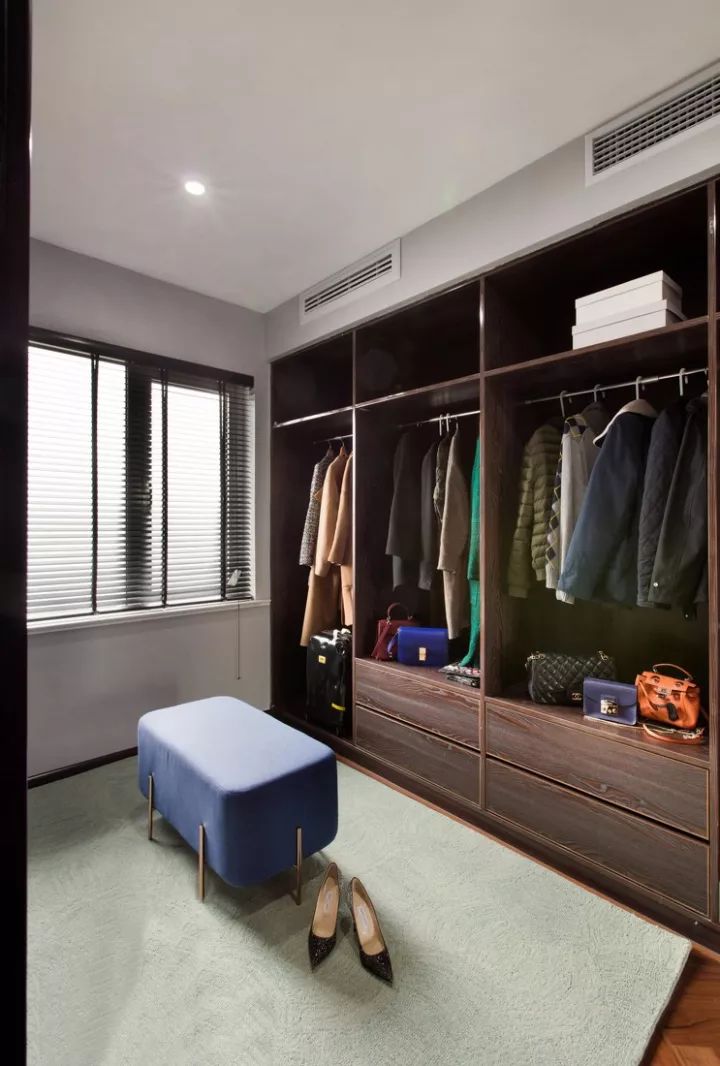 2023衣柜最新款大全图,1.2米小衣柜内部格局设计尺寸