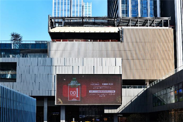 最薄的，不仅是最爆的！除了001，岡本天猫超级品牌日还有这些玩法